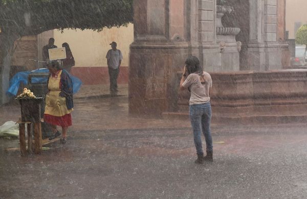 Lluvia sorprende el centro histórico_DC__2