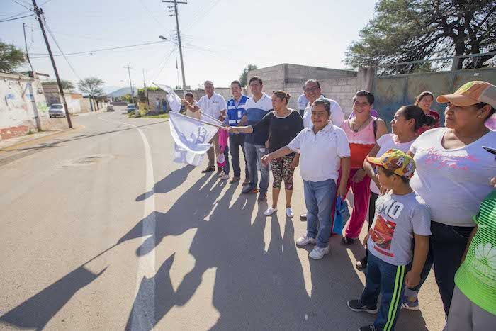 Gobierno Municipal entrega obras en La Valla 1