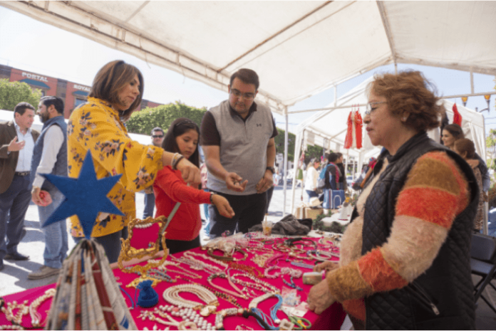 Inauguración_Bazar_Navideño_DIF_Jardín_Familia_Nov_24_JVQ_102
