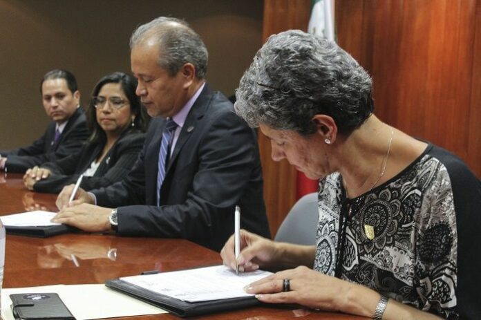 2.Firma convenio en fiscalía_TS_1 - copia