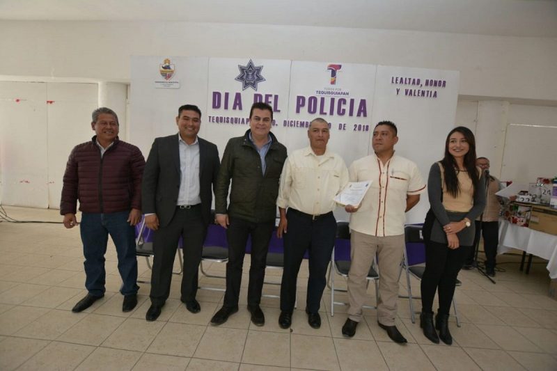 Celebran "Día del Policía" en Tequisquiapan y reconocen su labor 1