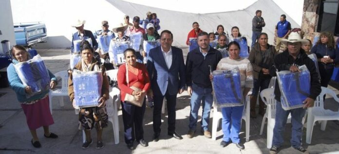 José González gestionó apoyos para el campo de San Juan del Río José González gestionó apoyos para el campo de San Juan del Río