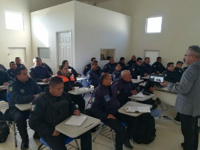 Capacitan a policías de Tequisquiapan sobre Sistema Penal Acusatorio Capacitan a policías de Tequisquiapan sobre Sistema Penal Acusatorio