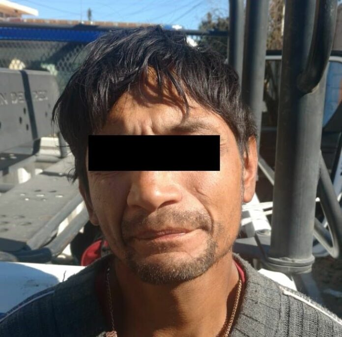 Detienen a dos por intentar robar en casa de la colonia Juárez Detienen a dos por intentar robar en casa de la colonia Juárez