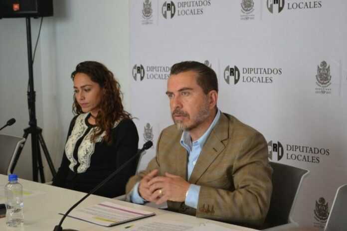Presentan propuesta de Ley Vitivinícola y del Queso del Estado de Qro Presentan propuesta de Ley Vitivinícola y del Queso del Estado de Qro