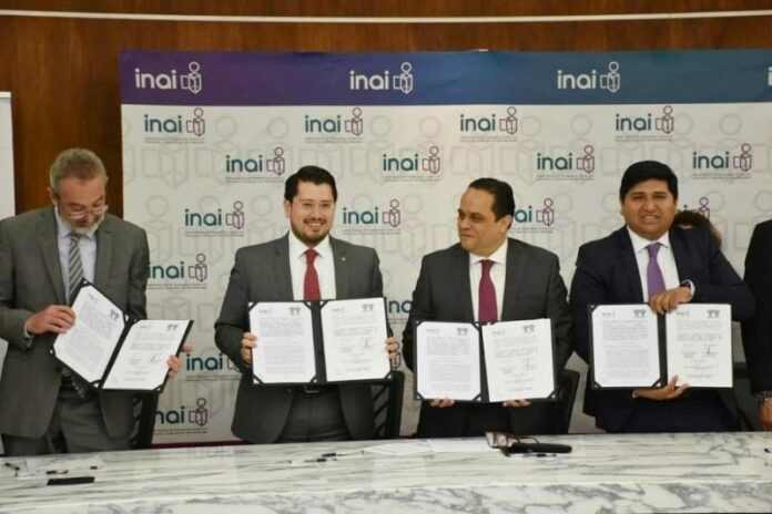 Infonavit e INAI firman convenio de colaboración para fortalecer transparencia Infonavit e INAI firman convenio de colaboración para fortalecer transparencia