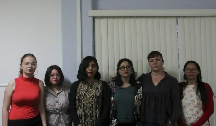 UAQ respalda a activistas en su exigencia de construir mecanismos contra violencia de género UAQ respalda a activistas en su exigencia de construir mecanismos contra violencia de género
