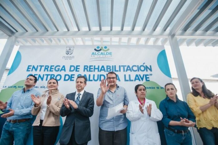 Entrega Memo vega rehabilitación de Centro de Salud en La Llave Entrega Memo vega rehabilitación de Centro de Salud en La Llave