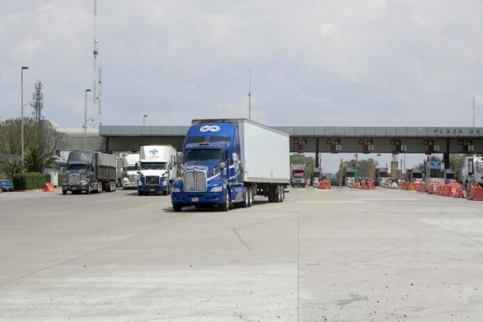 La México-Querétaro es la de mayor aforo vehicular este Jueves Santo La México-Querétaro es la de mayor aforo vehicular este Jueves Santo