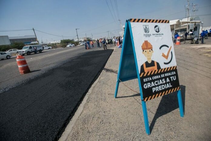 Inician obra de mejoramiento de Av. México en zona oriente de SJR Inician obra de mejoramiento de Av. México en zona oriente de SJR