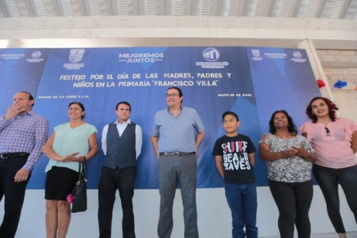 Mejoramiento de la primaria “Francisco Villa” del Barrio de la Cruz Mejoramiento de la primaria “Francisco Villa” del Barrio de la Cruz