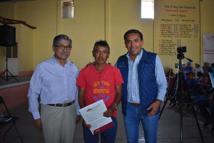 Entregan certificados parcelarios en Pedro Escobedo Entregan certificados parcelarios en Pedro Escobedo