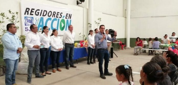 Cercanía del PAN con la gente con Jornadas Regidores en Acción Cercanía del PAN con la gente con Jornadas Regidores en Acción