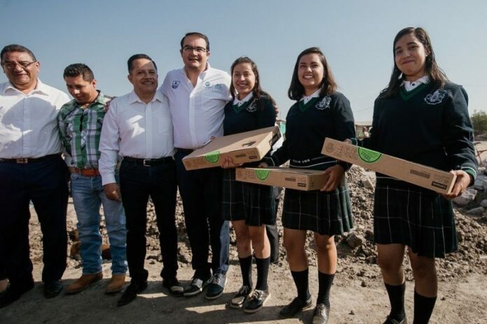Inician construcción de Bachillerato en Cazadero SJR Inician construcción de Bachillerato en Cazadero SJR
