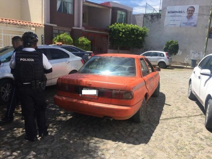 Policía sanjuanense detiene a presunto delincuente y recupera un automóvil Policía sanjuanense detiene a presunto delincuente y recupera un automóvil