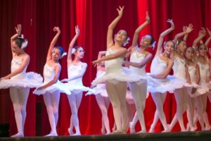 Danza Folklórica y Ballet Clásico en Feria San Juan del Río 2019 3