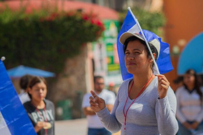 Centroamericanos casados con sanjuanenses buscan regularizar situación Centroamericanos casados con sanjuanenses buscan regularizar situación