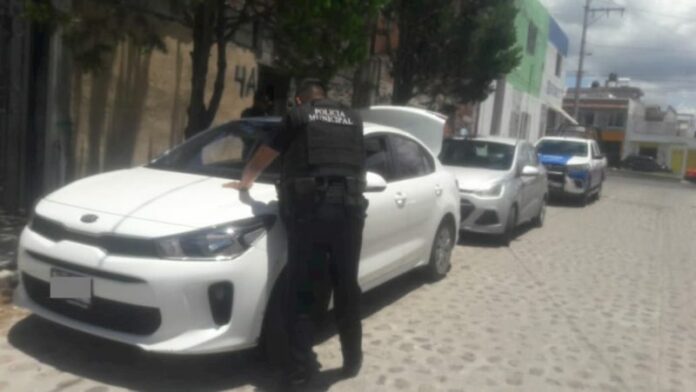Detiene SSPM a cinco presuntos ladrones, además recupera un automóvil Detiene SSPM a cinco presuntos ladrones, además recupera un automóvil