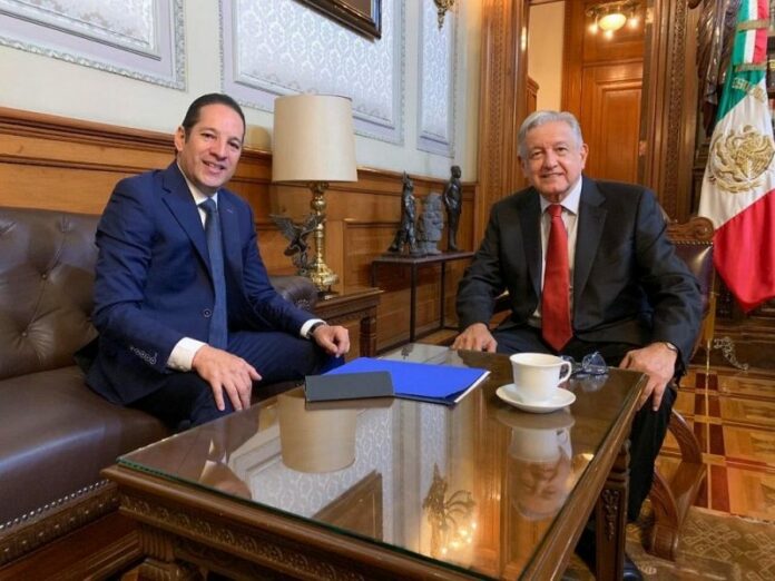 Se reúnen Pancho Domínguez y López Obrador en Palacio Nacional Se reúnen Pancho Domínguez y López Obrador en Palacio Nacional