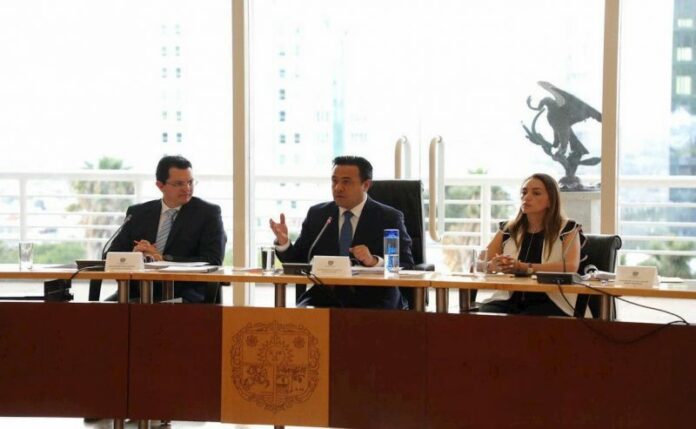 Se restringirá transporte pesado en vialidades municipales: Luis Nava Se restringirá transporte pesado en vialidades municipales: Luis Nava