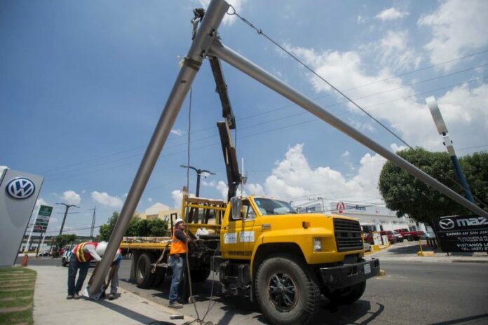 Inicia instalación de Arcos Detectores de Placas en San Juan del Río.jpg Inicia instalación de Arcos Detectores de Placas en San Juan del Río