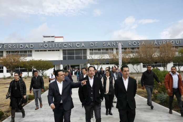 Encabeza-Gobernador-entrega-de-infraestructura-educativa-en-ocho-municipios-por-más-de-75-millones-de-pesos-.jpg
