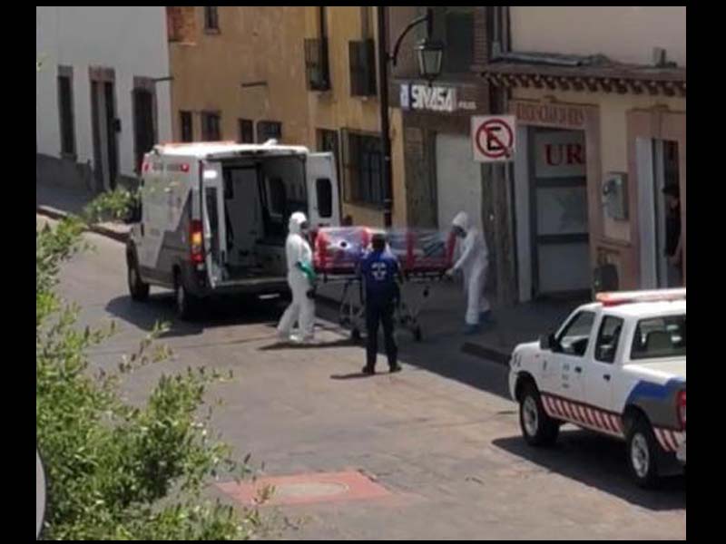 VIDEO Traslado de paciente con CONTAGIO de COVID 19 en Querétaro 1