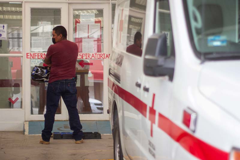 Los paramédicos de Cruz Roja con Covid-19 fueron aislados en su domicilio ya que son asintomáticos, una vez que se realice un nuevo tamizaje podrán reincorporarse en San Juan del Río QRO.