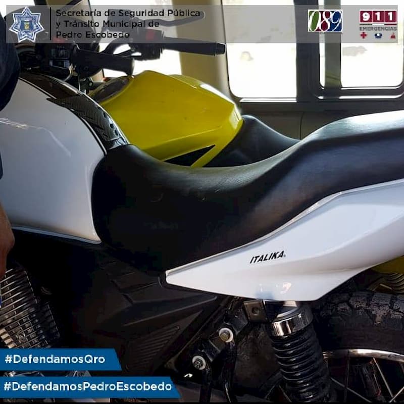 SSPM de Pedro Escobedo asegura a 2 sujetos por robo de motocicletas
