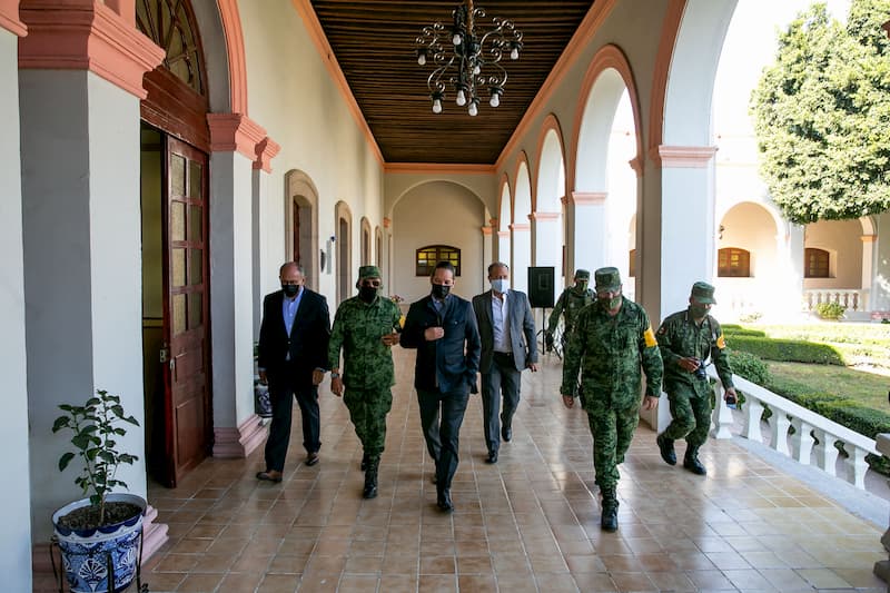 Se trabaja de manera coordinada, se respeta a las instituciones y se honra al Ejército: Francisco Domínguez