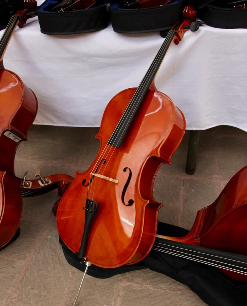 Entregaron instrumentos musicales en Cadereyta de Montes