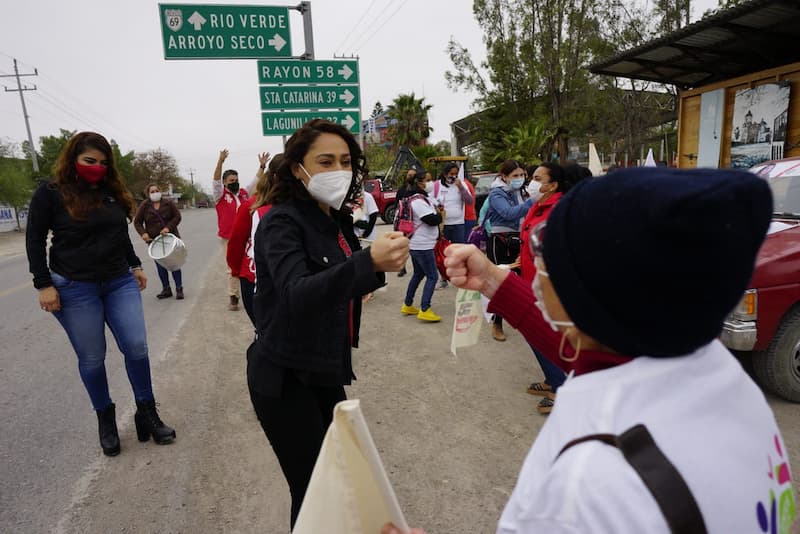 Abigail Arredondo recorre 8 municipios en el arranque de campañas a presidencias municipales