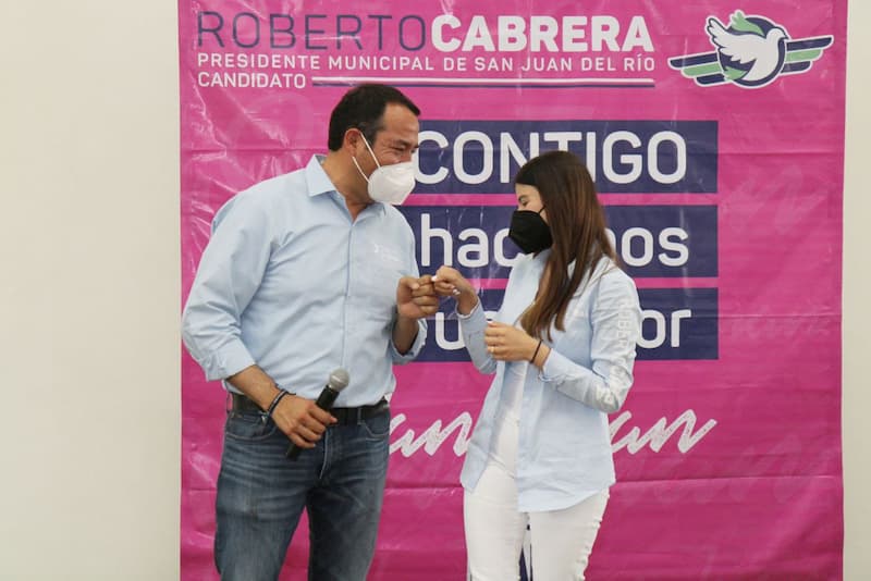 Un paso adelante por las mujeres: Roberto Cabrera