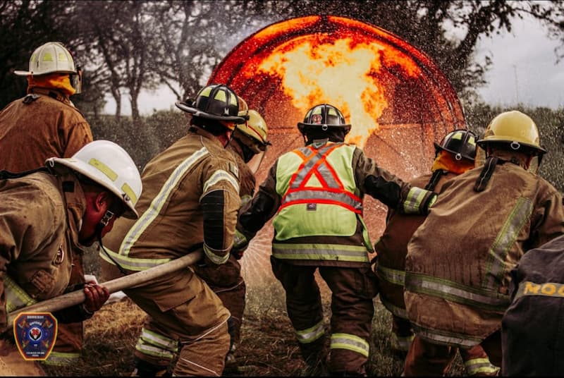 Requieren apoyo bomberos de Unidad 36 en San Juan del Río