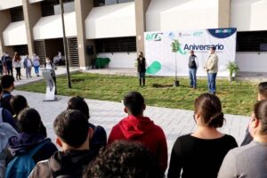 UTC y SEDEA realizan jornada de plantación de árboles