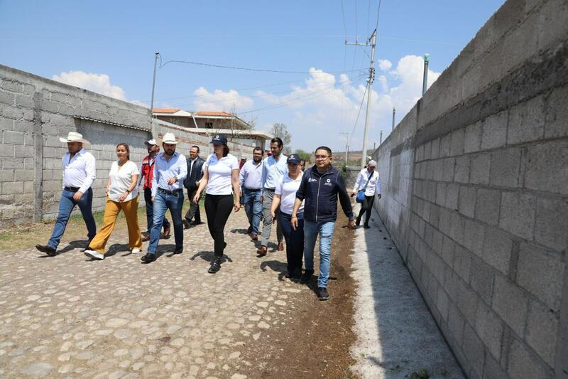 Atiende SEDESOQ comunidades afectadas por granizada en Amealco y San Juan del Río