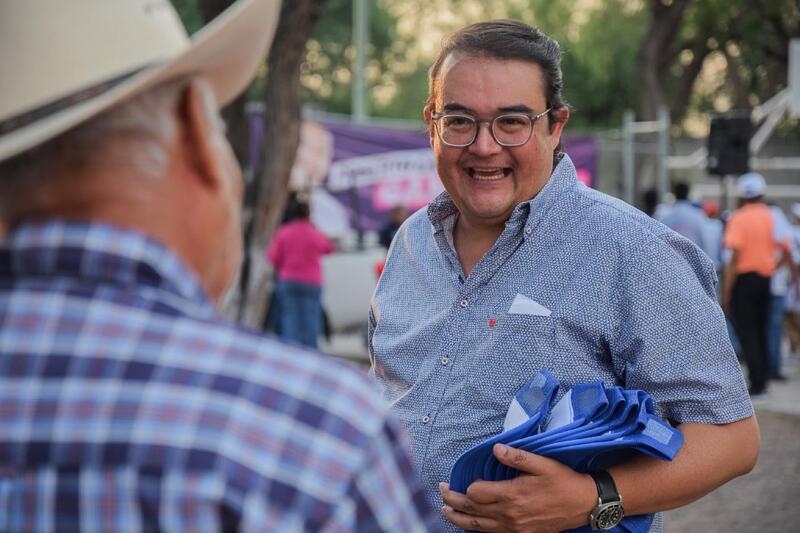 Memo Vega finaliza campaña electoral con fuerte apoyo en San Juan del Río