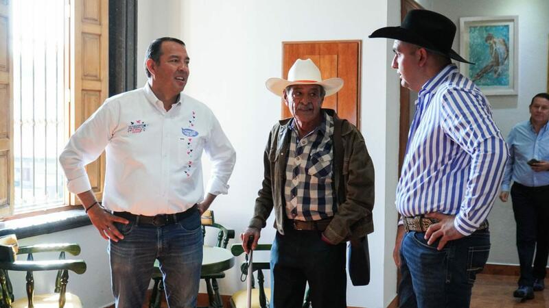 Roberto Cabrera comprometido a fortalecer el campo en San Juan del Río