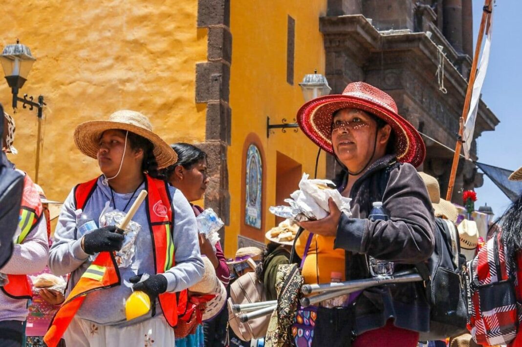 Más de 20 mil mujeres arriban a San Juan del Río por la 62ª Peregrinación a la Basílica de Guadalupe