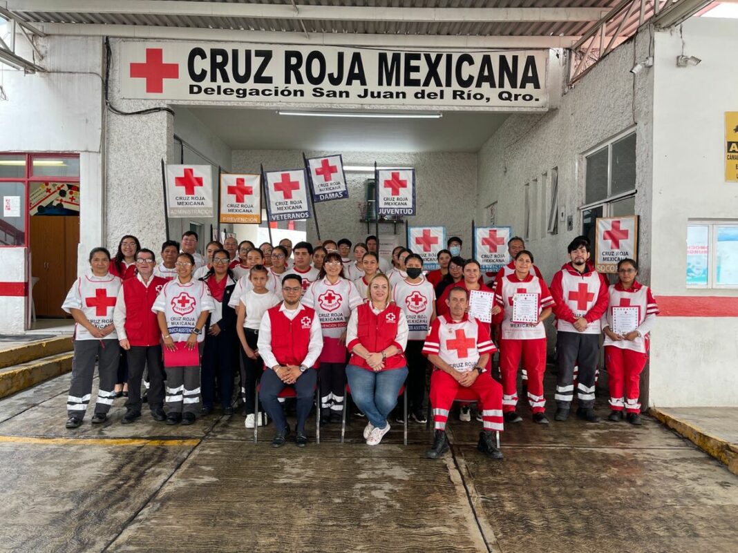 Celebran Día del Socorrista en San Juan del Río destaca la labor de los paramédicos de la Cruz Roja