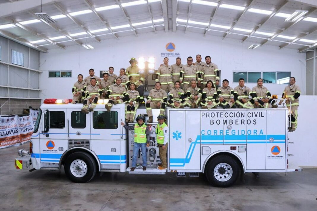 Protección Civil de Corregidora cuenta con nuevo camión de bomberos