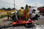 Fallecen conductora de camioneta y copiloto y de camión tras grave accidente