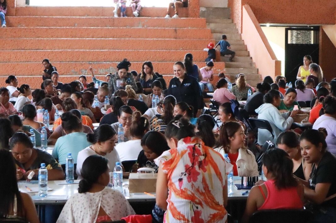 IQM extiende talleres socioproductivos a todos los municipios de Querétaro