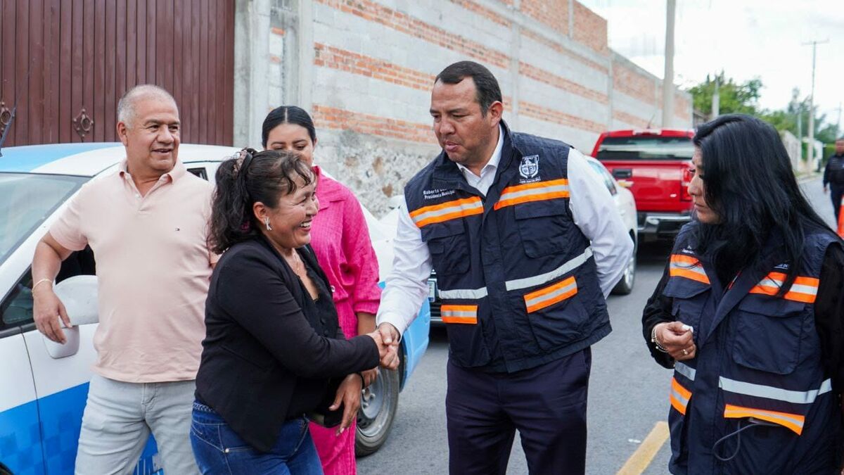 Entrega de rehabilitación de calle en Dolores Godoy beneficia a 440 habitantes