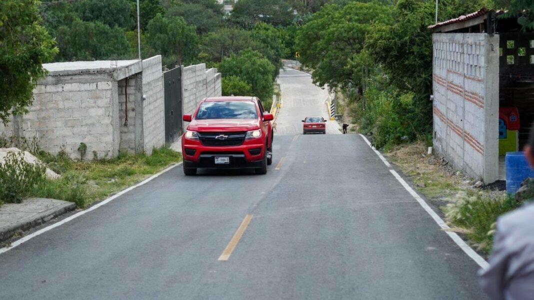 Entrega de rehabilitación de calle en Dolores Godoy beneficia a 440 habitantes