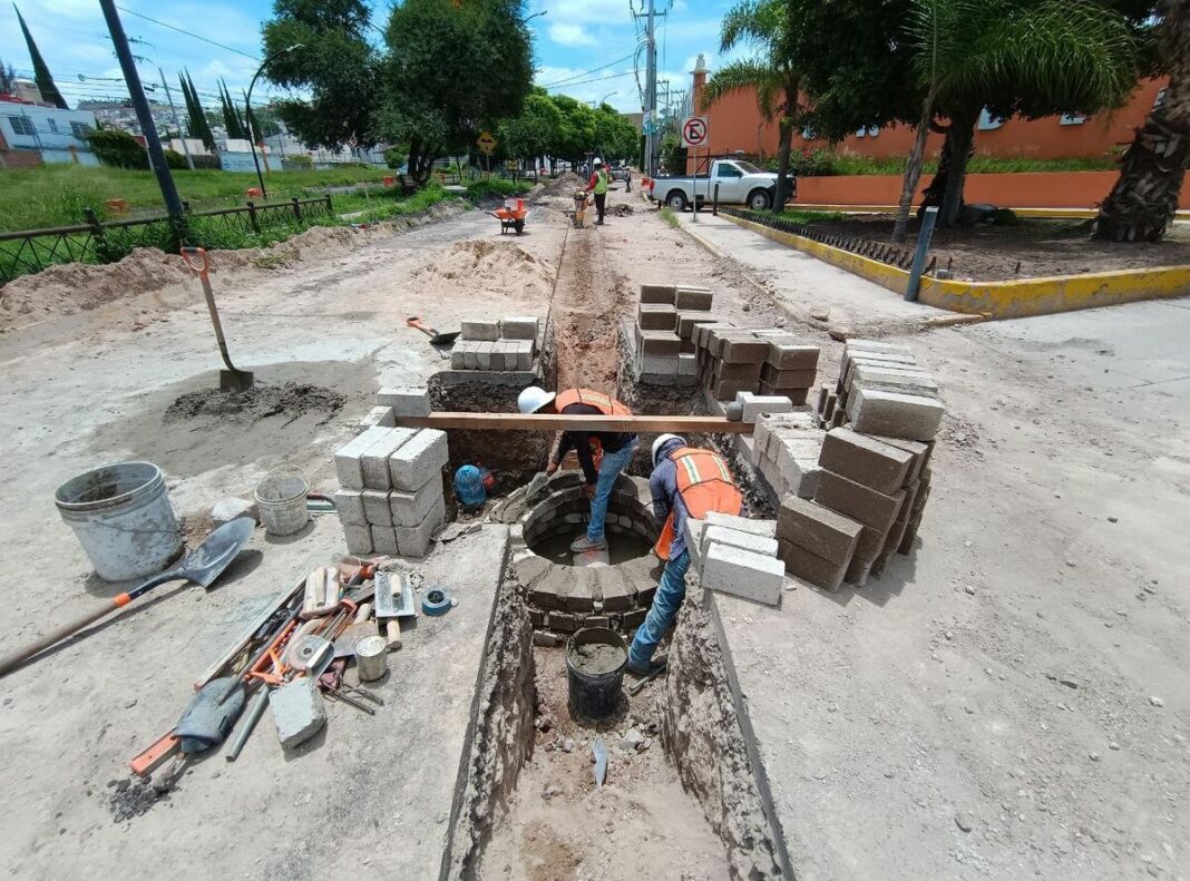 SEDESOQ realiza 33 obras sociales en 5 municipios de Querétaro