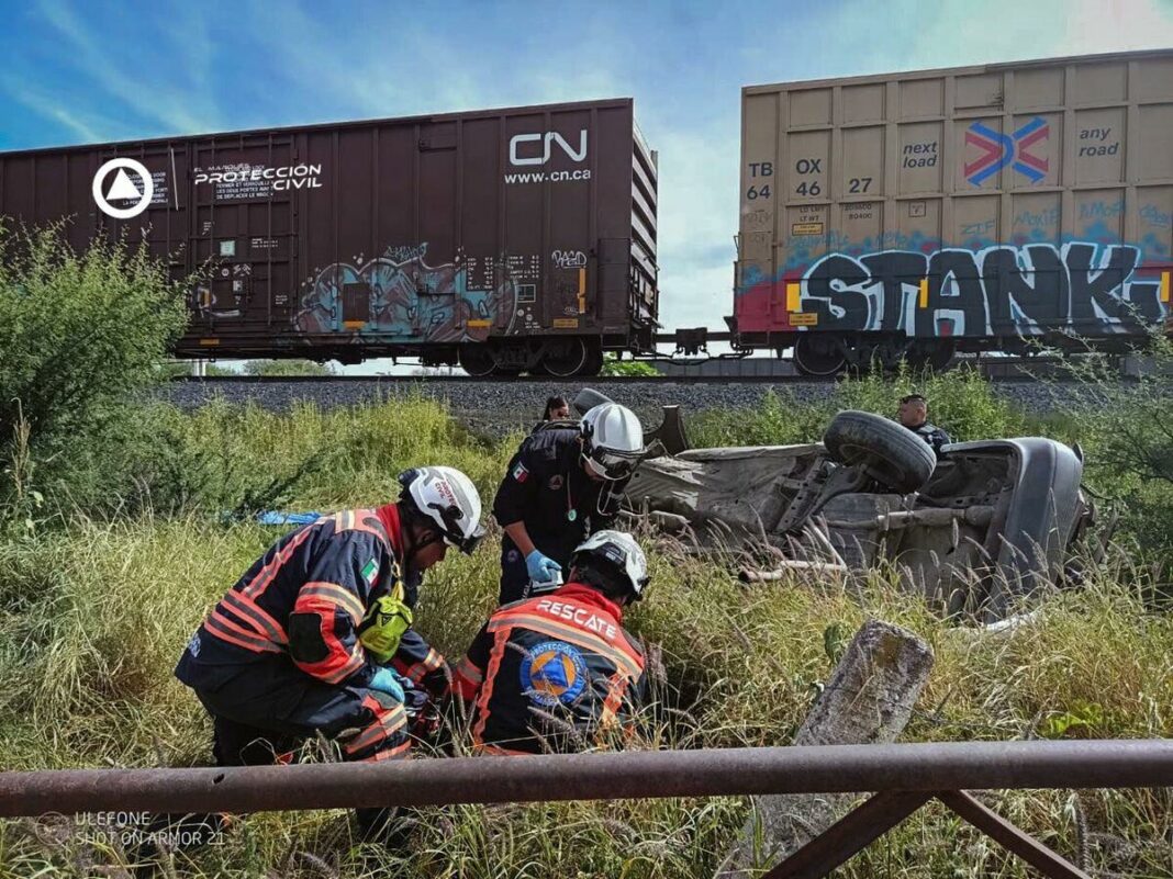 Tren embiste auto en El Marqués, Querétaro; hay 4 fallecidos y 3 heridos graves