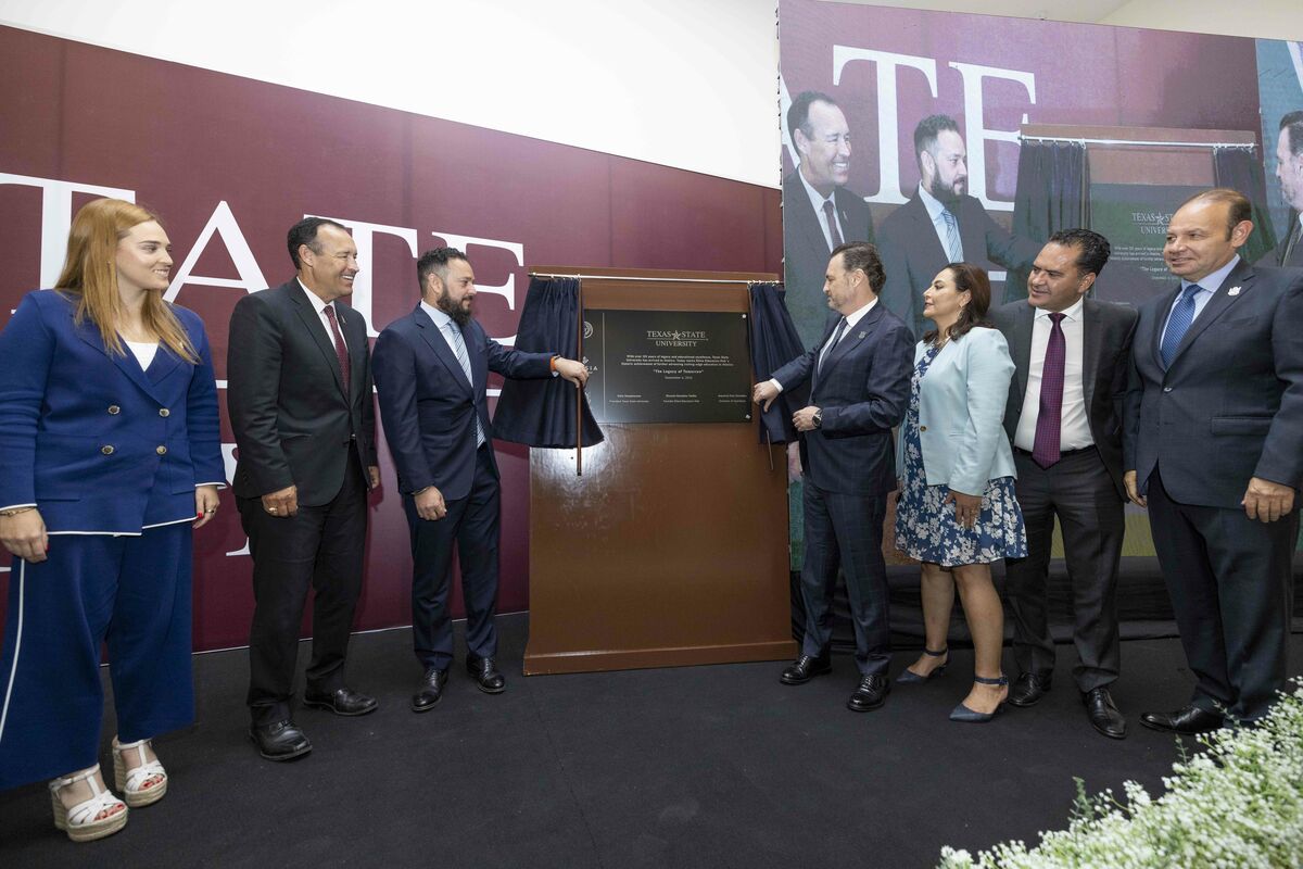 Mauricio Kuri inaugura campus de Texas State University México en Colón