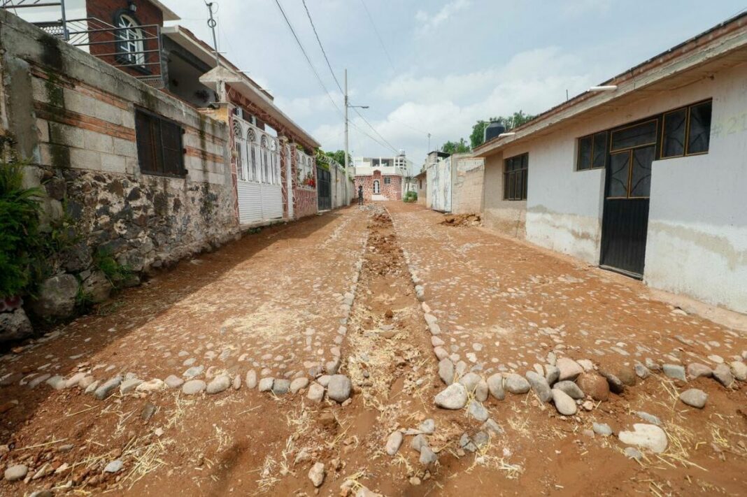 Roberto Cabrera supervisa obras por 15.9 mdp en San Juan del Río