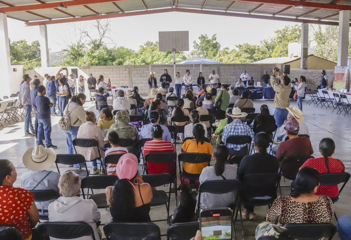 Gobierno de Querétaro lleva servicios y trámites a las y los habitantes de Tancoyol